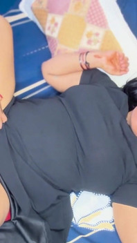 Hot Girlfriend with Big Boobs Taken to Hotel Room Hindi Video