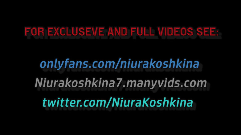 niurakoshkina: 継母は彼の大きなコックをけいれんし、彼が絶頂するまで彼を手コキする継息子を捕まえました