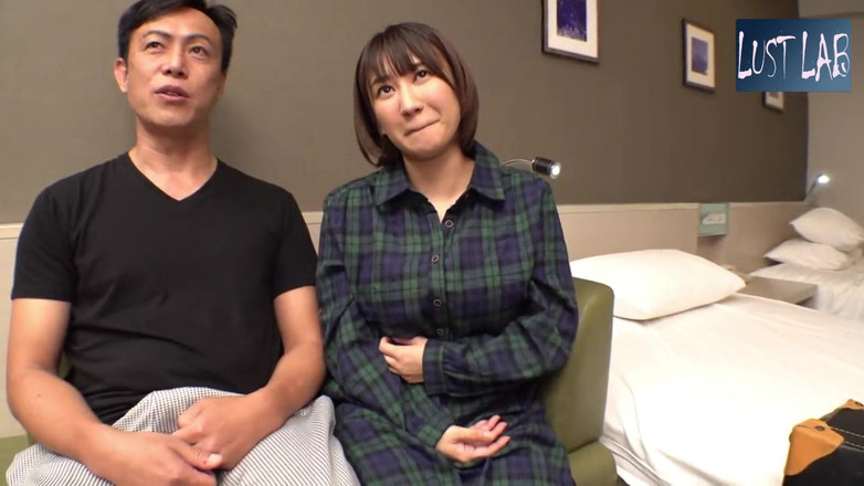 Lust lab: Città bellissima nuova arrivata. Occhi spalancata e passi curiosi - ep3