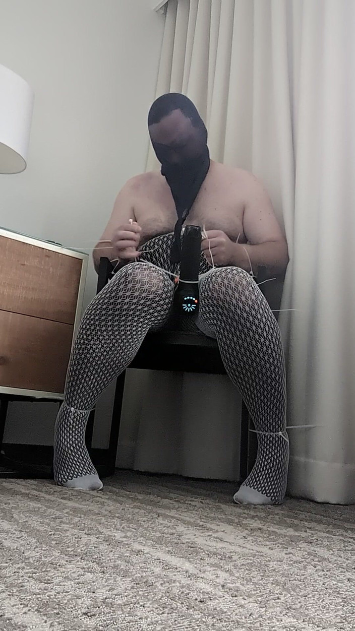 Phmann4u: L’auto-bondage a failli mal tourné