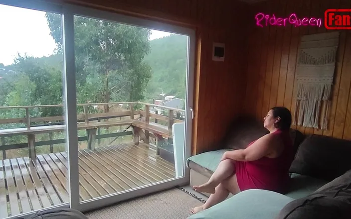 Riderqueen: Dobrodružství nevlastní matky - pouze pro fanoušky Slowmotion