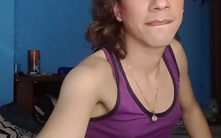 Femboy from Colombia: 내 자지를 빨아주는 거유 밀프