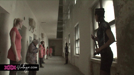 XXX-Vintage: The Pleasure Cell