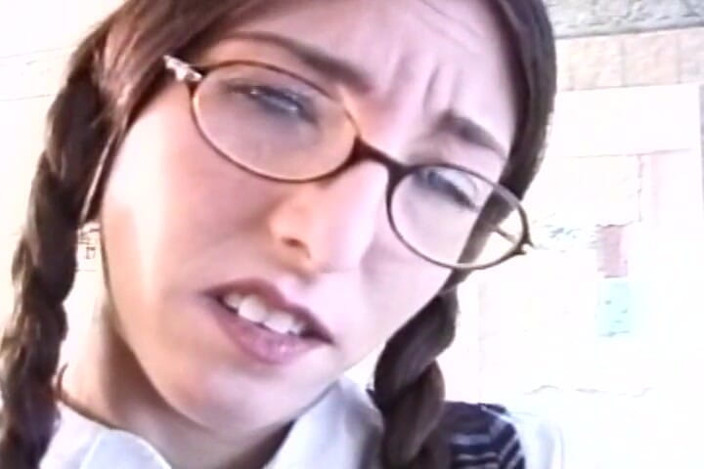 USA Fetish and Hardcore Clips: Shy Teen Girl Spreads Her Buttchicks for Some Spanking