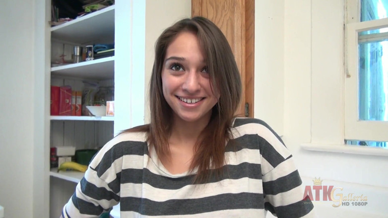 ATK Fans (Solo): 18yo Latina Sara Luv gets off in the kitchen