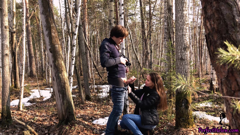 PerfectHelen: Student blowjob and fucking with a photographer in the forest