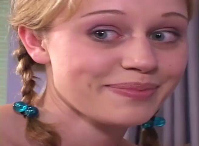 Chica Suicida DVD: Sleepover with my friends gets out of control and we...