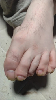 Unleashing the Beauty of My Naked Feet for You
