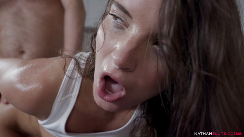 Nathansluts: 淫荡的欧洲青少年anita bellini被她的继父大鸡巴鸡巴鸡奸 - 4k