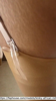 Извращенная африканская милфа - 2025-07-27 - Faphouse - a