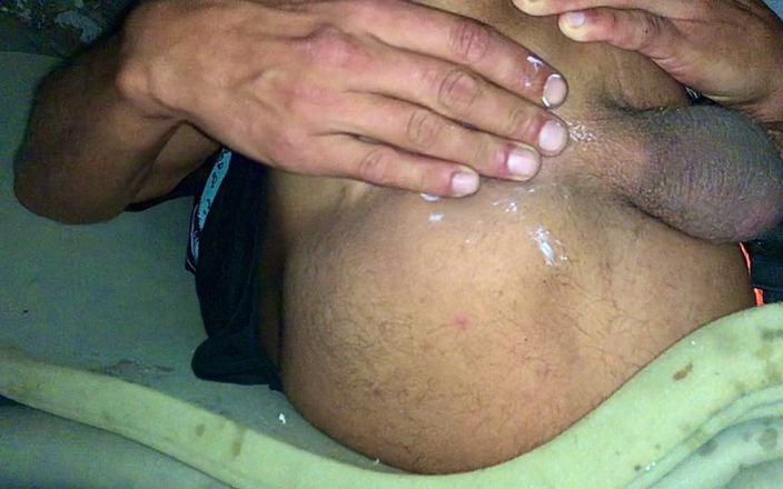 German Tangaboy: Lecca la sborra fuori dal mio buco