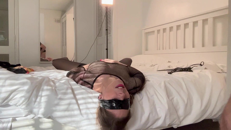 Alice Maze: サブ:アリス・メイズ 完全にジョン・ビショップ氏に捧げられている