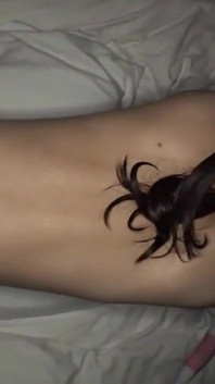 깊고 여과되지 않은 열정의 어느 밤에 잃어버린 세 야생 미녀. -2