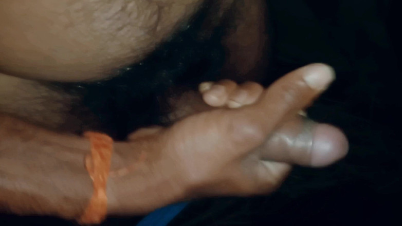 vijay Yadav: Desi indiana masturbazione cazzo nero lungo e grasso