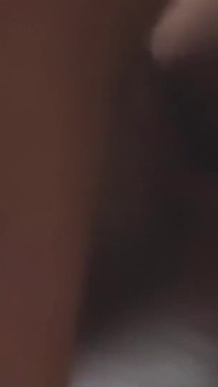 Bubble Butt Blondie jezdí na ranním klášteře