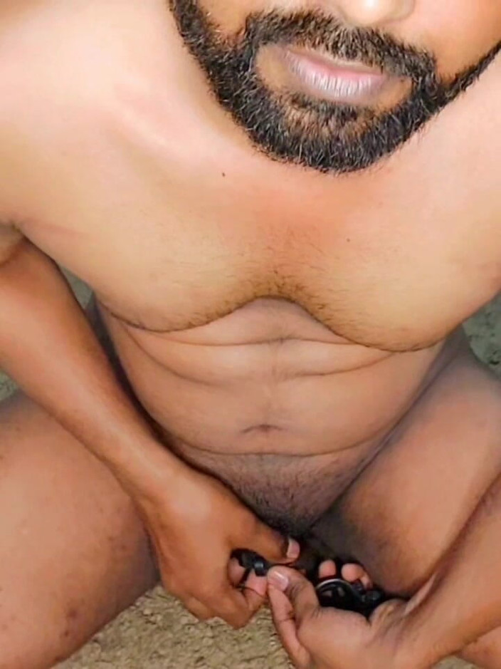 Sissy Slut Simran: cu efeminat