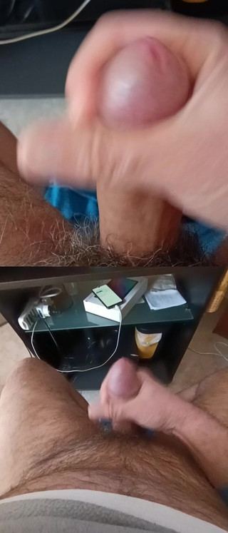 Setesesso7: Tôi sục cu của tôi trên màn hình đôi