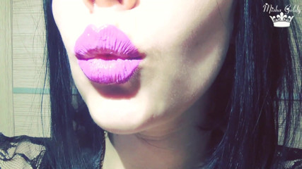 Goddess Misha Goldy: Lips and kisses