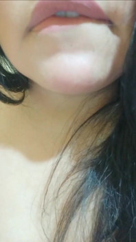 Lesbian Gets Hot and Undresses to Squirt and End up Enjoying