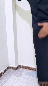 Seks Arap sikişi karımı faslı jalaba giyiyor
