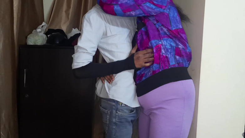 Play boy Maddy: Pooja Bhabhi excitată prea mult futută de iubitul ei mai...