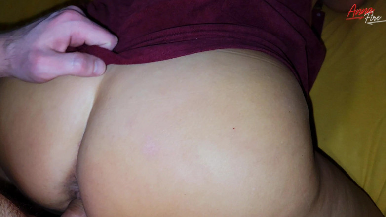 Anna Fire: Letakkan krim pada pepek saya