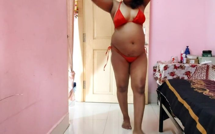 Sonam Official: Indische huisvrouw sexy show 10