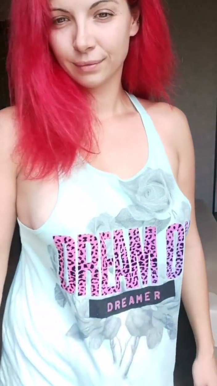 Lottalikes: What Do You Think, How Tall I Am?