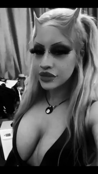 Latex Stepmom