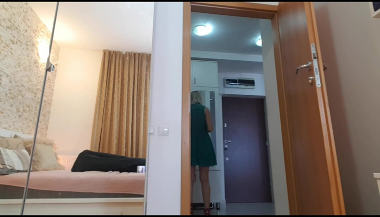 Erotic Tanya: Přistižen při prdění na kameru