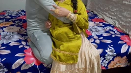 Nevlastní sestra a nevlastní bratr doma - Desi sex