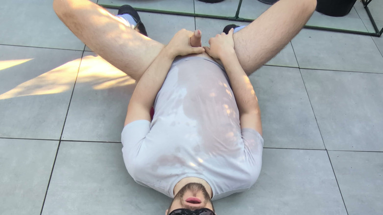 Kinkymah: L'ultima sessione bagnata: golden doccia e compilation di masturbazioni