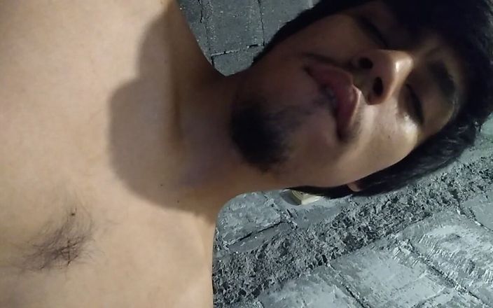 AlexAlejandro13: Akorda utanan oğlun