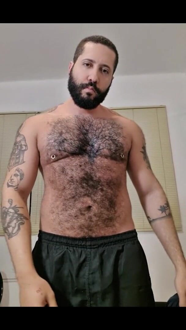 RiqueMartinsRJ: Let's jerk off and cum together.