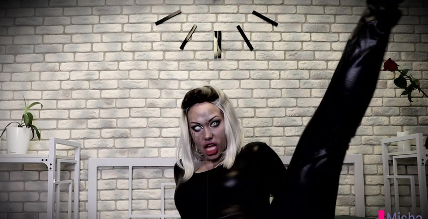 Goddess Misha Goldy: Vaše vlastní peklo!