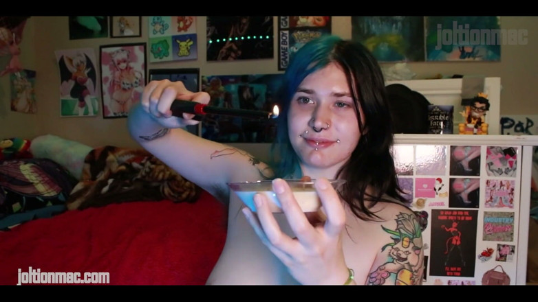 Joltionmac: Watch me unwind before work with a wax candle.