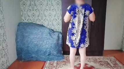 Kitty_Cross: Banci cantik memakai Rose Crown di Sunny Meadow