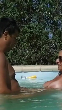 Nice Sex on the Pool