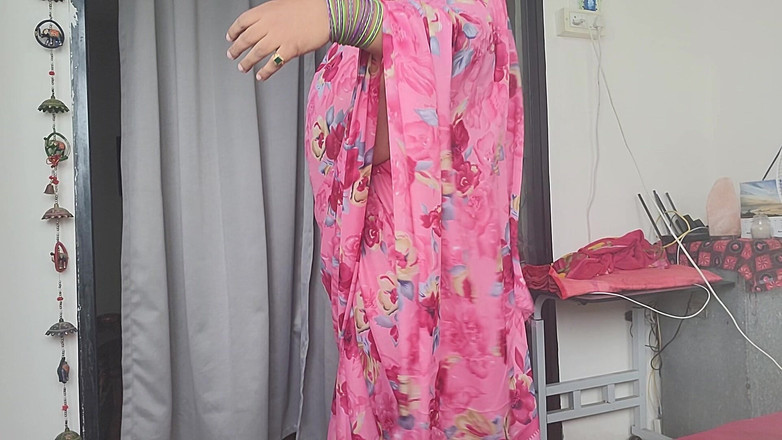 Indiansissychubby: Pembe Sari Laali Lal Lal Diste Mi Bhari Raja Bocha...