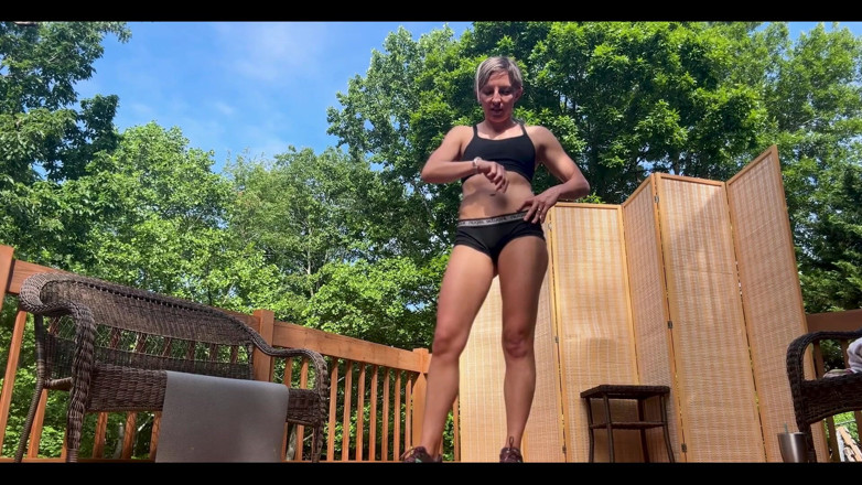 Lora Cross: Quantos burpees Lora Cross podem fazer