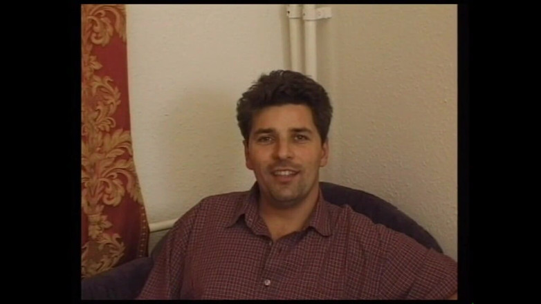 MMV films - The Original: Mijn hete vriendin wordt in haar kont geneukt en zuigt...
