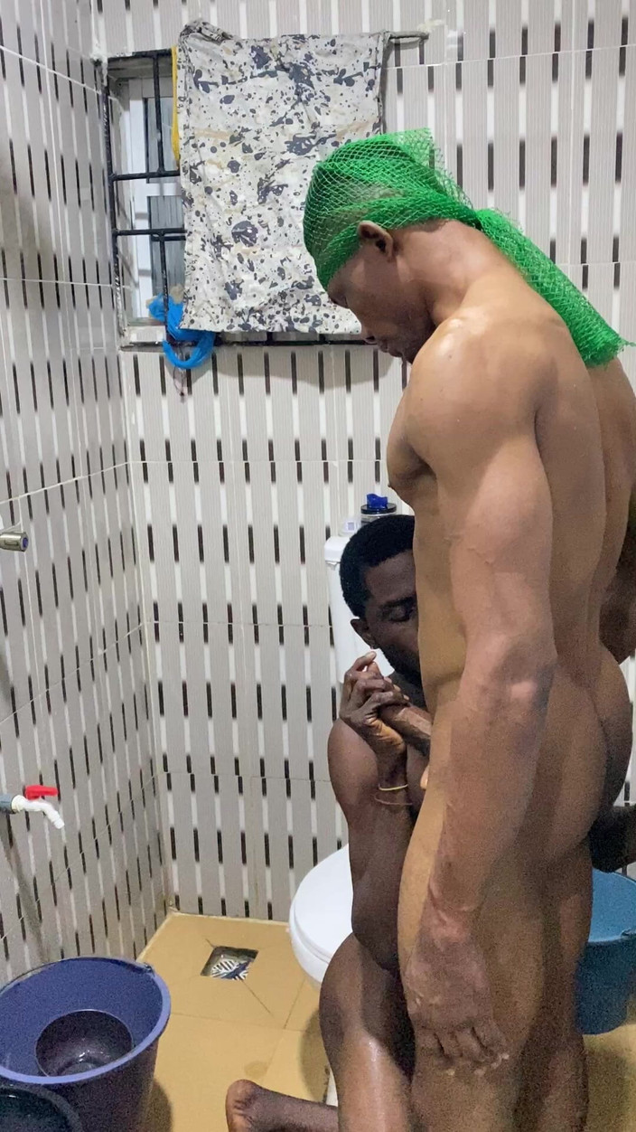 Dverse: Amigo quería mi polla como piruleta, así que lo dejo...