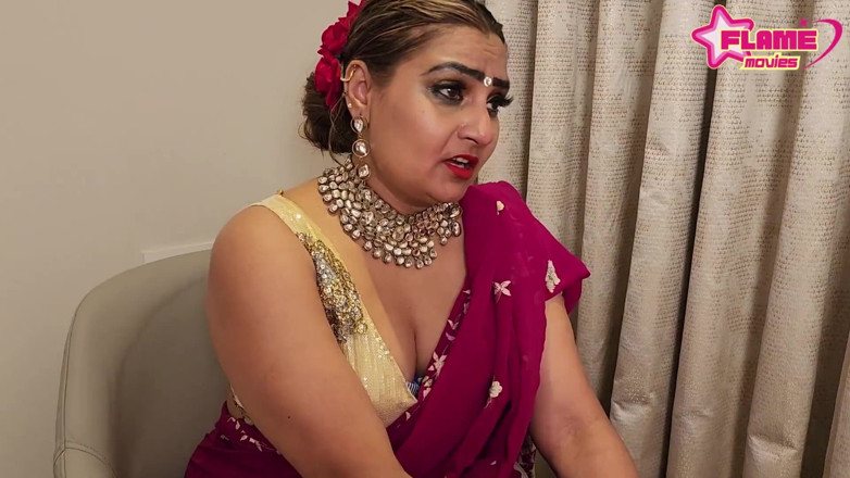 DesiHeat Studio: Hema Bhabhi sex z nowym chłopcem Desi