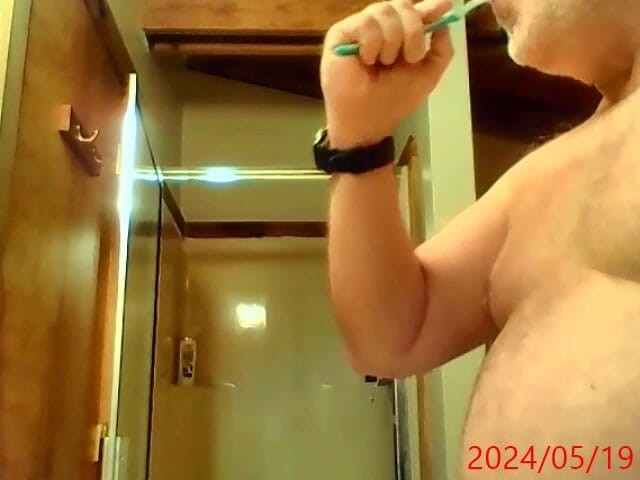 Sexyopenbadboy: กิจวัตรประจําวันตอนเช้า
