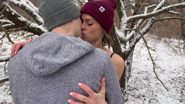 Serenity Cox: Wife Gets Huge Double Creampie in Snow Storm From Husband...