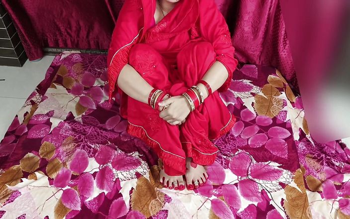 Pyaripooja22: Saat aku pertama kali ngentot, memek sempitku berubah jadi merah...