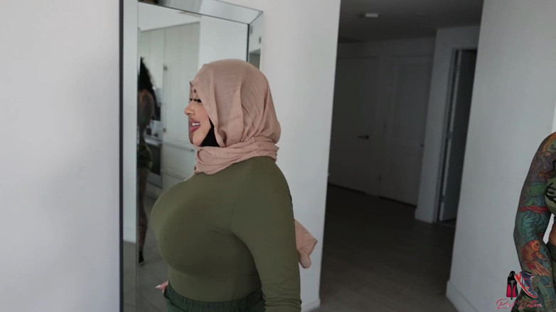 Red bottom productions: Erotik boyun eğme