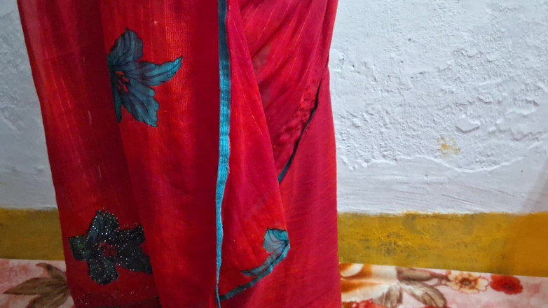 Busty Banuu: Red Sari cognata scopata da cognato