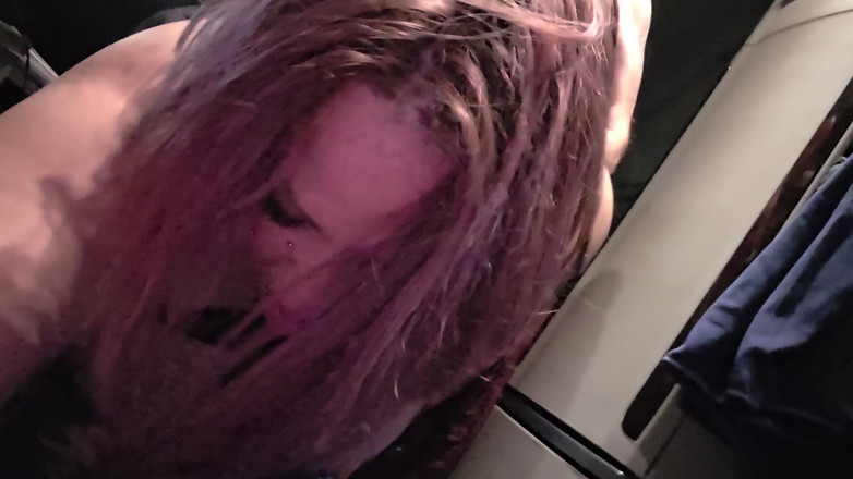 ScaninForFun: Колишня дружина зупинка вантажівки повія