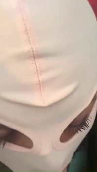 O curvă adevărată este fericită când soțul ei pleacă de acasă și își poate fute prietena